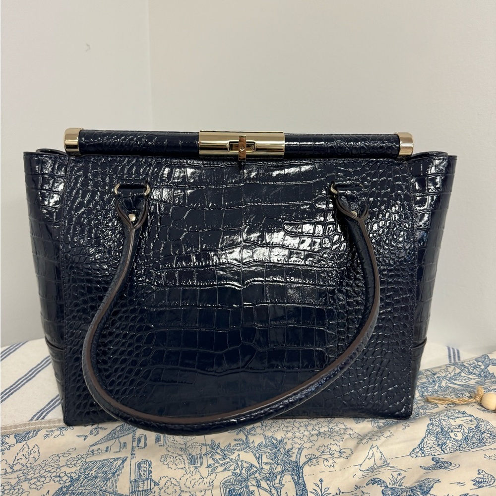 Big Kate spade embossed bag